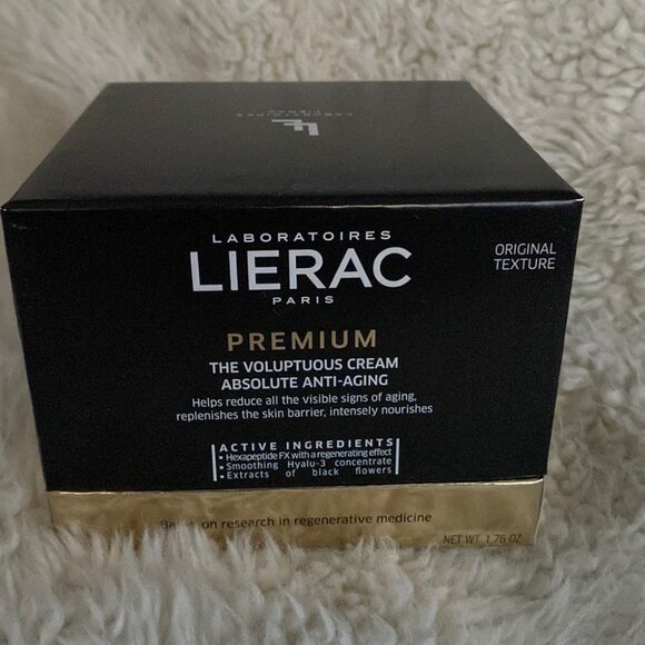 BNIB Laboratoires Lierac Paris the voluptuous cream anti aging